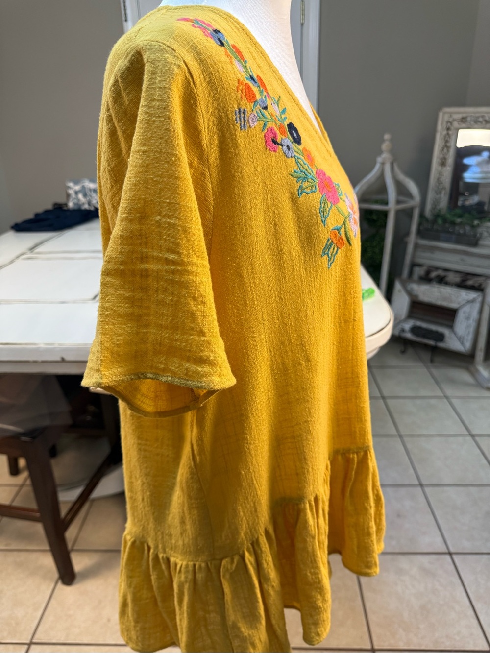 Jodifl Mustard Yellow Embroidered Boho Ruffle Tunic Top – Size Large - Picture 6 of 13